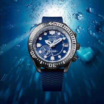 Citizen Satellite Wave Diver CC5006-06L Horloge Titanium Blauw