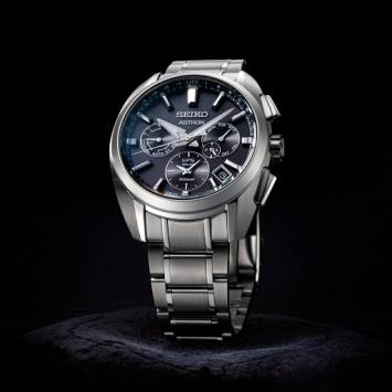 seiko astron SSH067J1 gps solar horloge heren